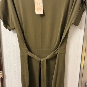 Chic Olive Midi Dress